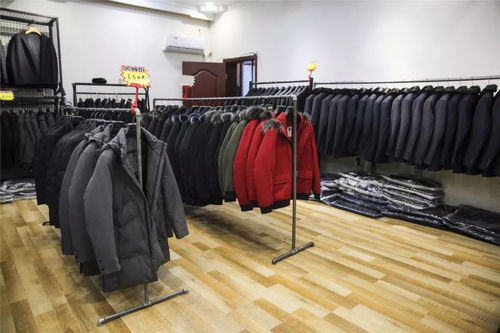 大興服裝工廠南遷清倉，全場服飾50元起搶購